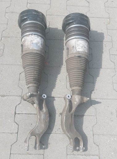 80A616039G - AUDI Q5 80A передній правий пневматичний амортизатор