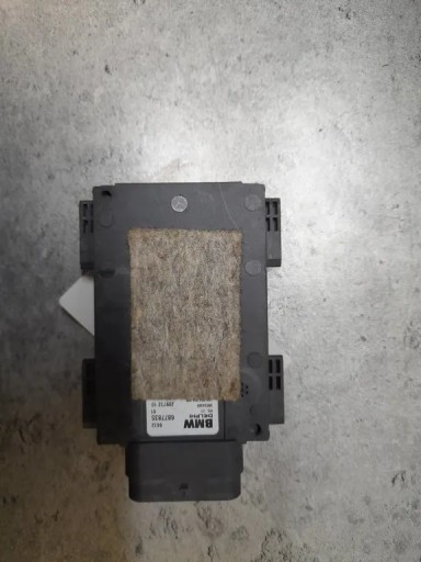 6877835 - BMW 5 G30 G31 датчик изменения ремня безопасности