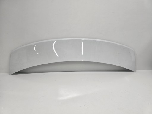 Porsche taycan задний спойлер верхняя часть 9j1827933