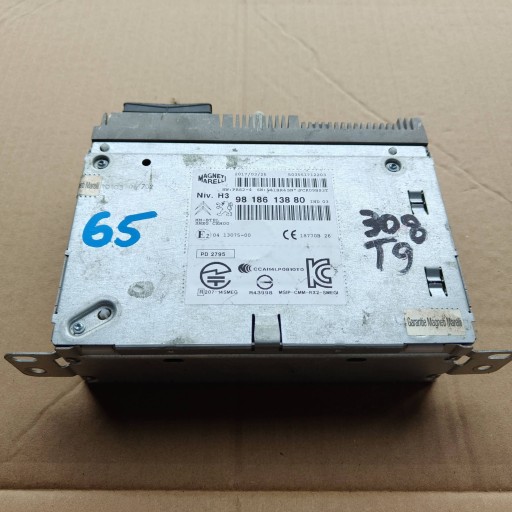 Stacja multimedialna Citroen C4 Cactus 9818613880