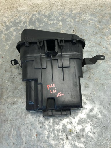 Gehäuse des Sicherungskastens BMW F10 F11 LCI LIFT 8508212 7555189