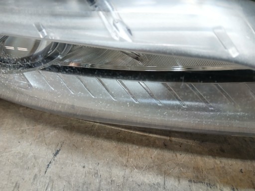 light front right VOLVO V70 V-70 V 70 XENON LIFT 31420014