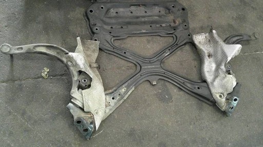 8W1399347E, - Audi a4 b9 передні санки коляска 8w1399347e
