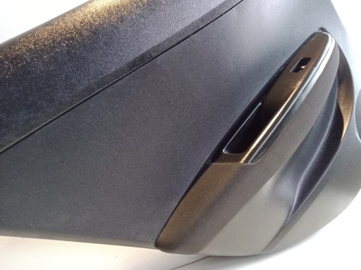 HYUNDAI I20 LIFT side upholstery door left rear part