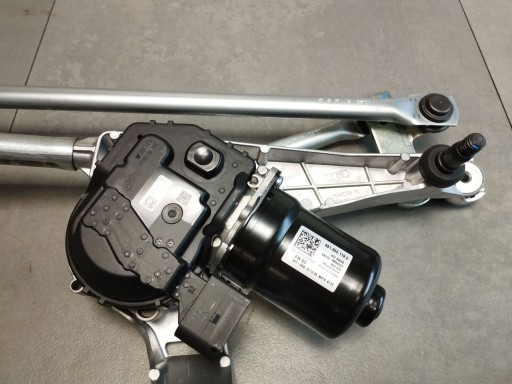 Audi A5 B10 wiper mechanism przednich 8B1955119C