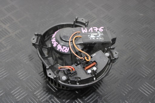 heating fan of the heating A-KLASA W176 A2469061601