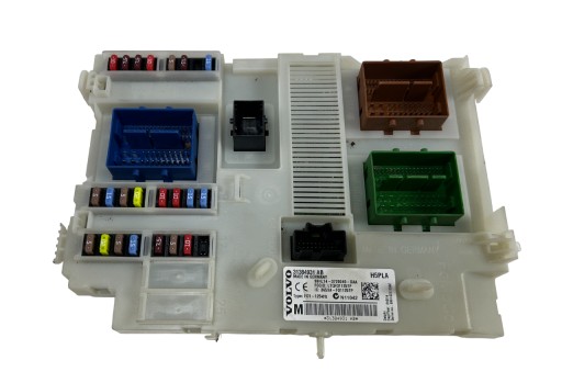 КОРОБКА МОДУЛЯ BSI VOLVO V60 I ​​LIFT 31384931