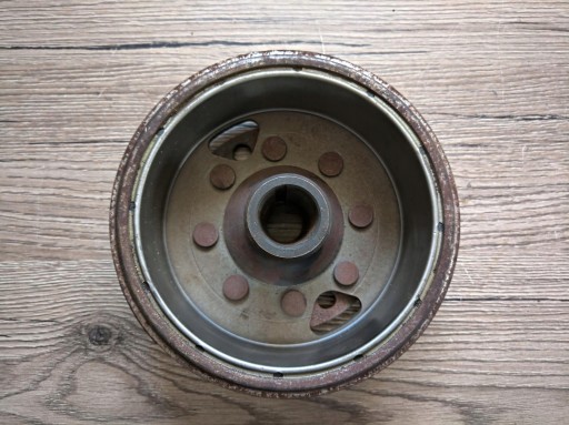 YAMAHA SR 500 MAGNETO МАГНІТНЕ КОЛЕСО