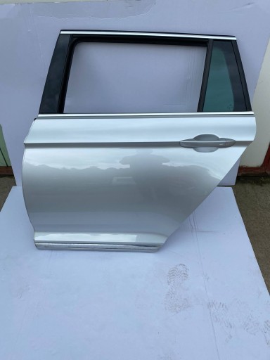 VW PASSAT B8 KOMBI original tür links heck hinten 3G9833311F LA7W