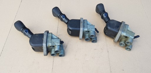 9617231300 - DAF CF XF КЛАПАН РУЧНОГО ТОРМОЗА