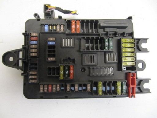 Блок предохранителей BMW F20 F30 BSI 926111102