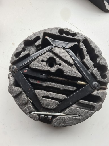 SAAB 9-3 ПАТРОН КОЛЕСА 13162851 05R