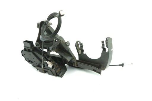 lock door right front VOLVO V50 30699793