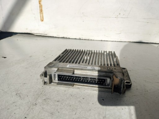 RENAULT TWINGO and 1.2 control unit of the engine 7700104484