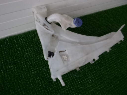 VOLVO C30 06-12 Réservoir eau essuie glace Original