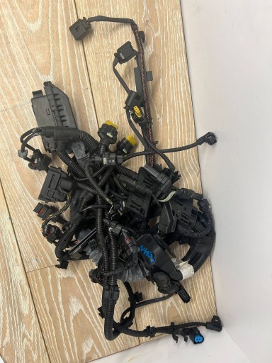 Bmw 5 g30 g31 джгут двигуна 537812