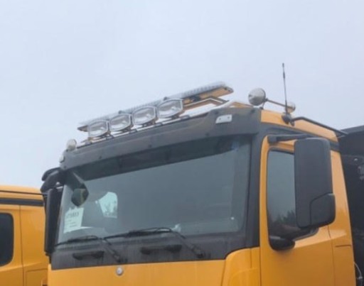 Верхний патрубок Mercedes Classic Space