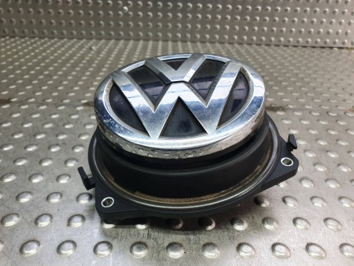 úchyt klika kufru záď 5G6827469B 6R0827469C VW PASSAT B7 CC GOLF VII