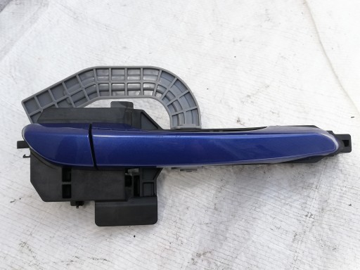 РУЧКА ДВЕРЕЙ ПРАВА ЗАДНЯ HYUNDAI TUCSON III 14-17