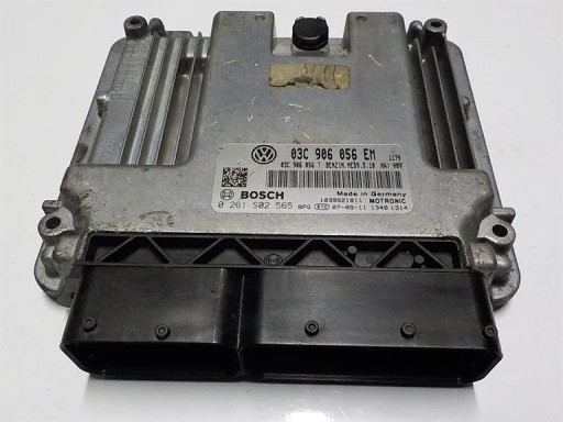 VW GOLF V computer control unit 03C906056EM 0261S02565