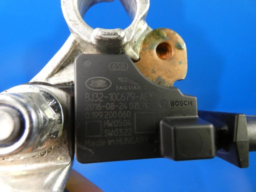Jaguar XE X760 minus clamp fuse