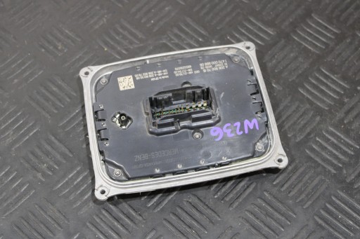 control unit lights module A2069007016 MERCEDES-BENZ CLE 236 W236