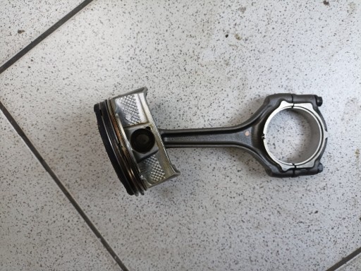 piston with connecting rod Dodge Grand Caravan 5 facelift 2015
