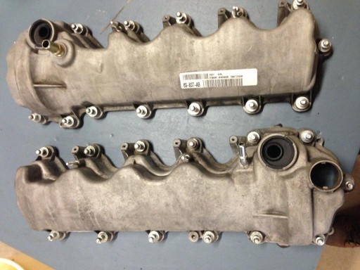 MUSTANG 4.6 05-10 КЛАПАННАЯ КРЫШКА КЛАПАННАЯ КРЫШКА