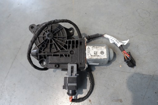 5C3959812 5C3971067 - Vw beetle 5c3 cabrio моторчик склопідіймач задній задній правий