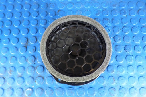 speaker door right rear part 3V0035411G st.very good condition Skoda Superb III Kombi