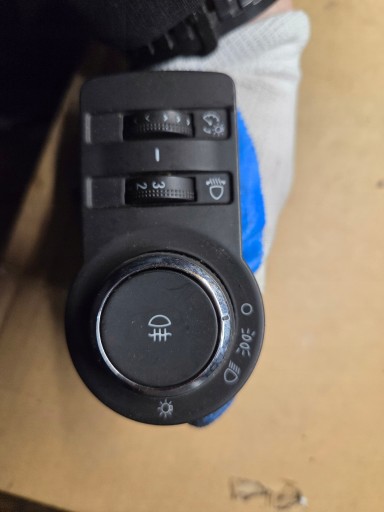 lichtschalter OPEL ASTRA IV J 13268697 EH