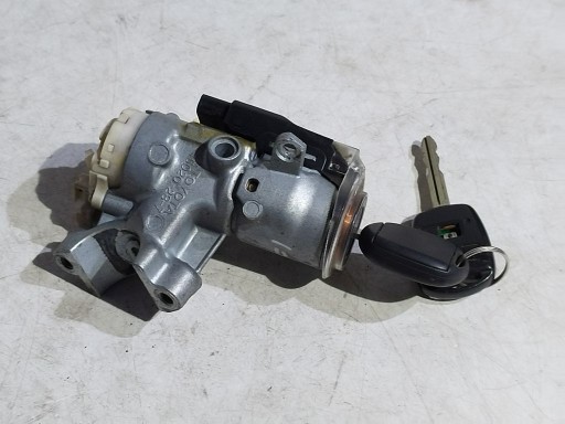 Toyota Previa II 2 ignition z kluczykiem