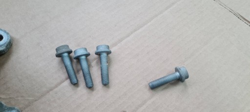 A5 8T LIFT bracket holder holder gearboxes of the gear 4G0399115S A4 B8 LIFT