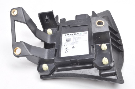 Honda hr-v iii 1.5 радар 23r 8436b-nb24g175v3