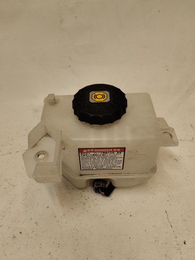 TOYOTA RAV4 V 19- brake reservoir
