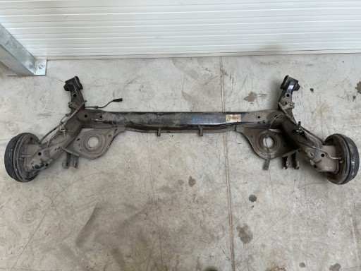 Балка задней подвески nissan micra k14