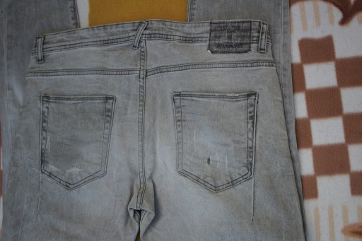 Spodnie męskie jeans ZARA MAN rozmiar 44 10697621692 Odzież Męska Spodnie PR LYRGPR-1