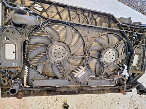 AUDI A4 B8 8K 08-11 support panel for radiators 2.0 TDI CAG MANUAL