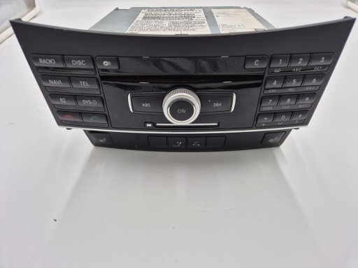 RADIO player CD navigation 2129008409 MERCEDES W212