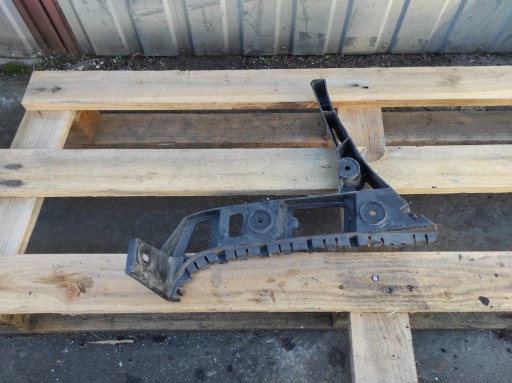 bumper bracket right rear part VOLKSWAGEN TOURAN 1T0807394D