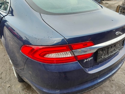 11-15R - Jaguar xf 2012 підйом лівої задньої двері багажника ліхтар eu