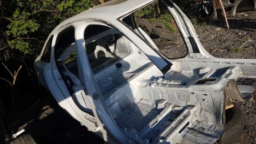 Зад даху Audi A6 C7