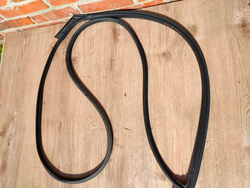 LEXUS RX II 03-09 УЩІЛЬНЕННЯ ПЕРЕДНЬОЇ ПРАВОЇ ДВЕРІ