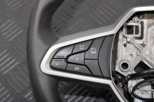 lenkrad MULTIFUNKCJA DACIA DUSTER III 3 2024