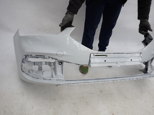 SEAT LEON IV 4 20-> bumper front front PDC