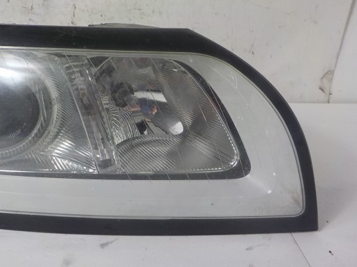 VOLVO V50 LIFT light right front front UK 31299590