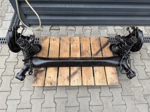 Nissan qashqai ii j11 13-20 балка вісь задня підвіска