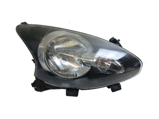 TOYOTA AYGO and light right front 81110-0H010 LADNA