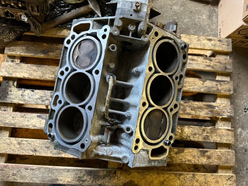 42010356 R702IC3 - Поршни вала блока двигателя j35z8 accord legend 3.5 kb1