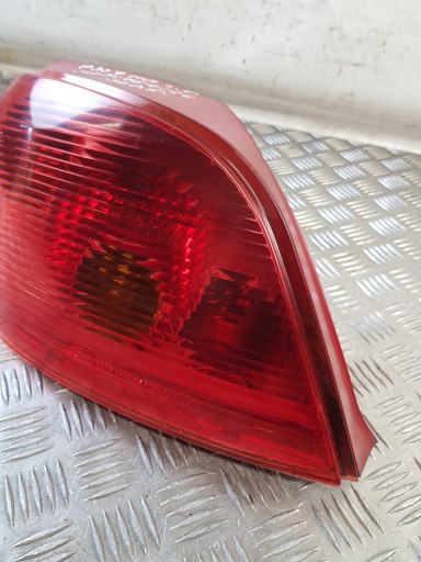 PEUGEOT 307 lámpa WKLAD lámpák bal far hátsó HATCHBACK EUROPA 89022859504